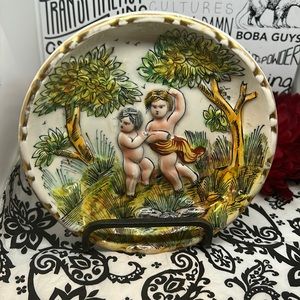 Beautiful venting Italian porcelain